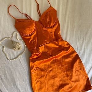 Bright Orange BodyCon Dress 🍊